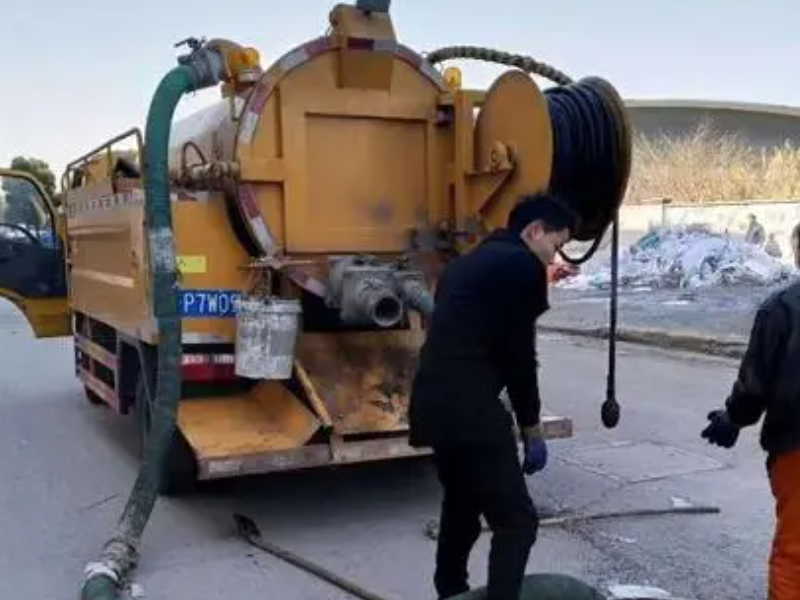滨江区马桶疏通，滨江区晚上有通马桶师傅嘛？