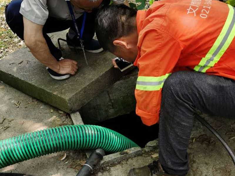 明发滨江疏通下水道通厕所 修水管漏水